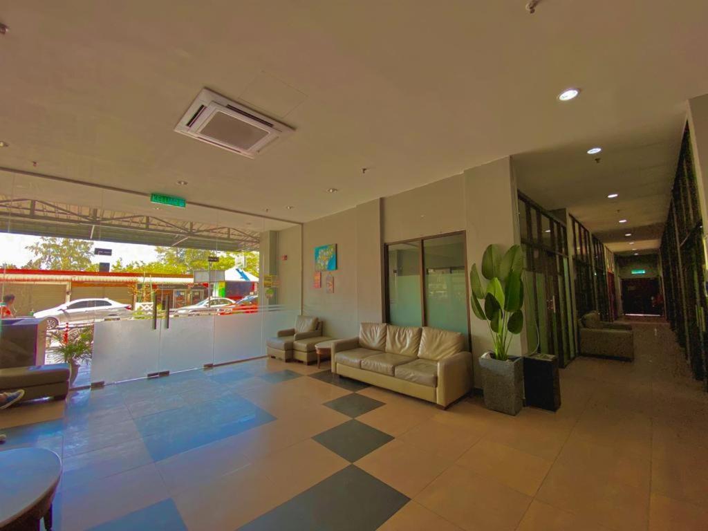 Langgura Baron Resort Пантай-Сенанг Экстерьер фото